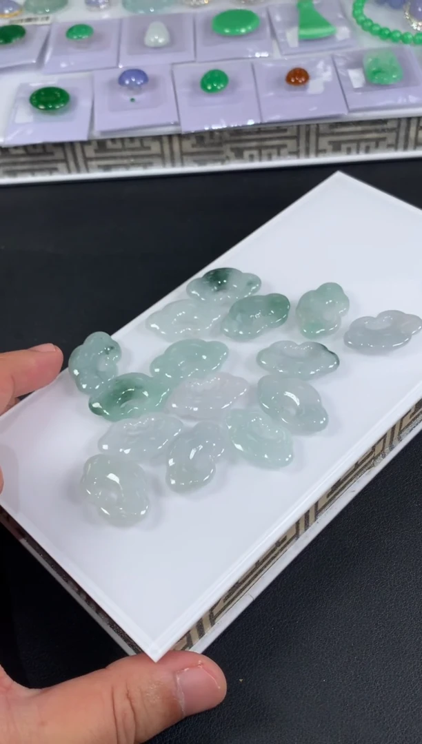 颈饰未镶嵌翡翠多样性发一件