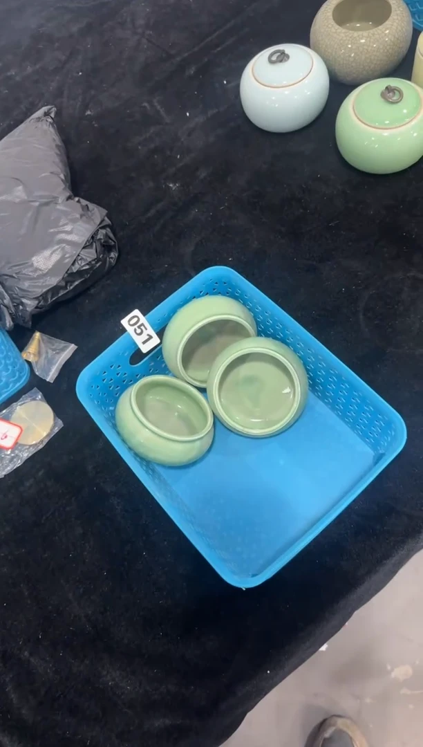 凌****?【051 】3个装