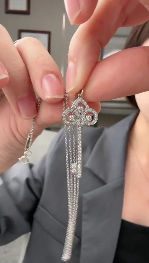 【闪购商品】钻石项链18K金镶嵌钥匙项链【4.63克】