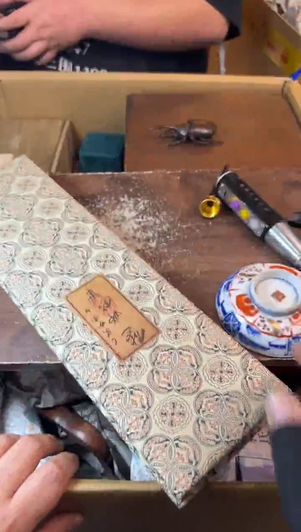 瓷片W****d茶宠工艺赏玩器物茶宠卡单拉黑部分非全新品介意勿拍