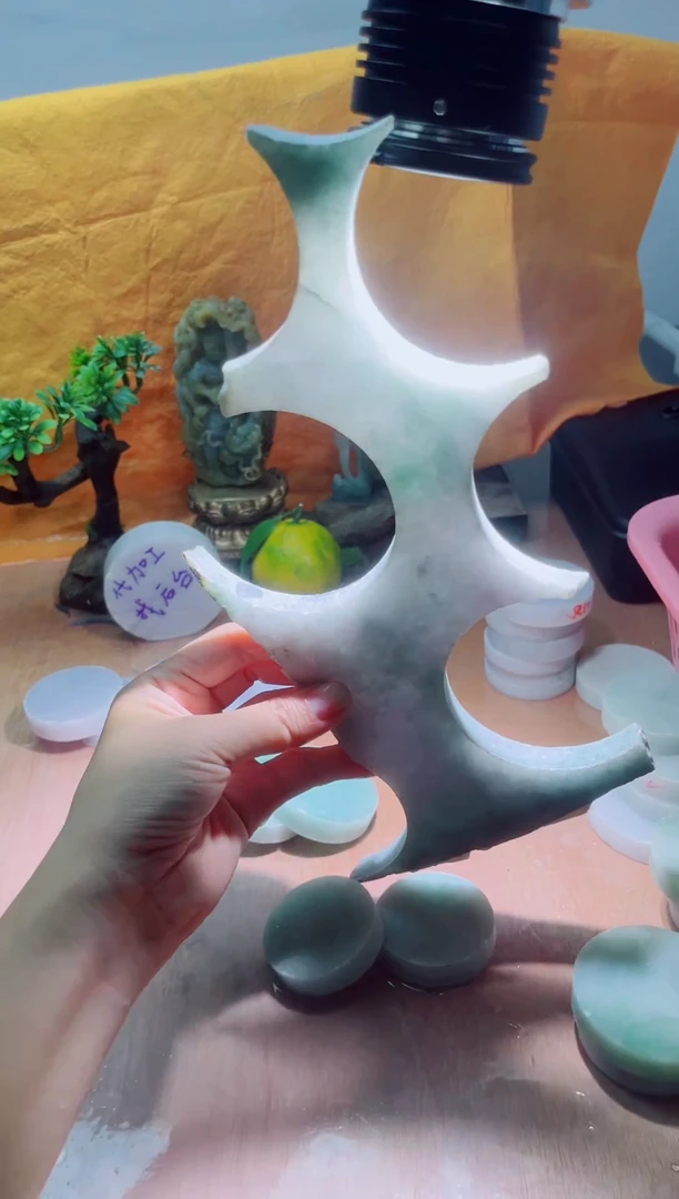 未镶嵌挂件翡翠A货砚曹141