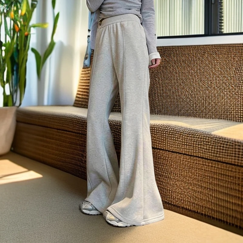 轻奢秋冬韩版休闲时尚简约纯色净版加绒加厚宽松高腰喇叭裤卫裤女