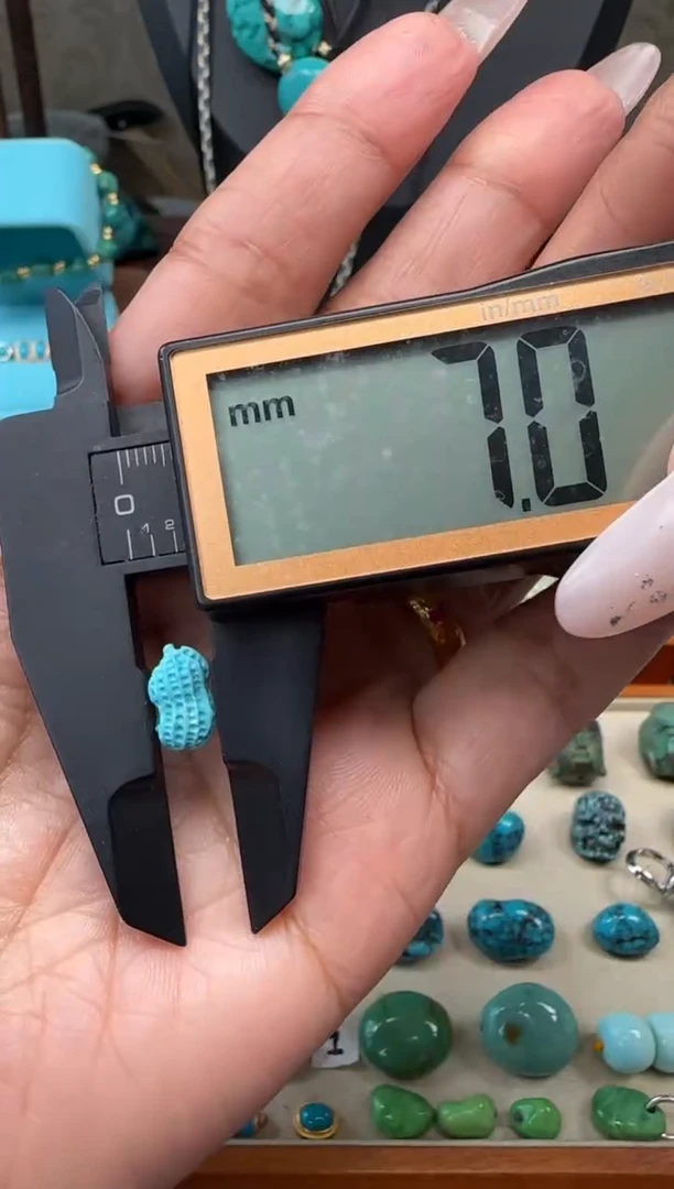 未镶嵌绿松石珠宝奇石绿松石