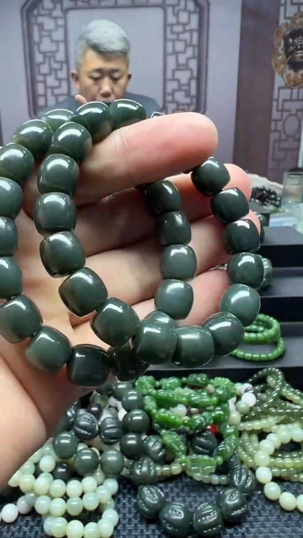 【闪购商品】和田玉手串未镶嵌且末蓝直切ka12多样性拍一发一