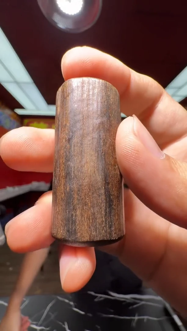 沉香吊坠y16文莱多样性发一