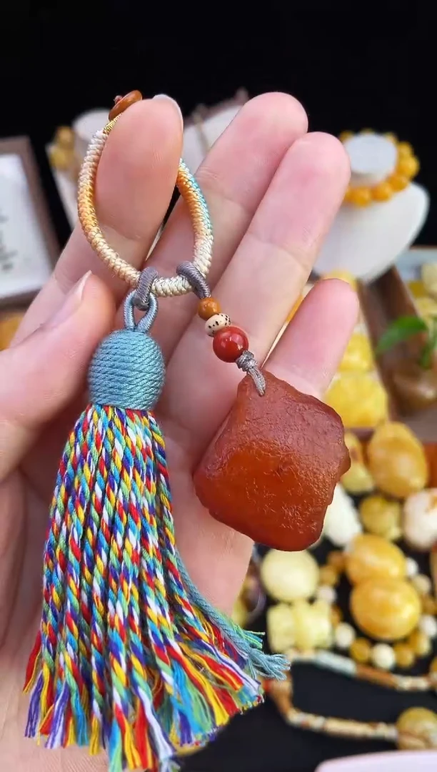 琥珀未镶嵌珠宝奇石柒月