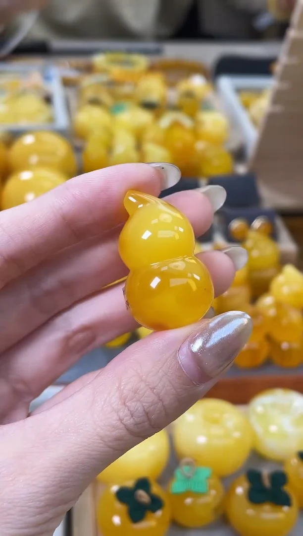 裸石琥珀未镶嵌J47微瑕