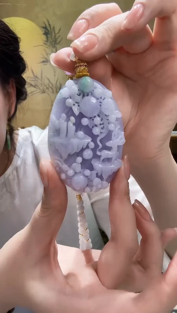 颈饰未镶嵌翡翠吊坠