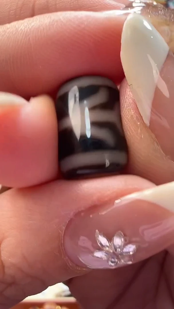 玛瑙/玉髓（覆膜）颈饰未镶嵌22.（微瑕随机发货）