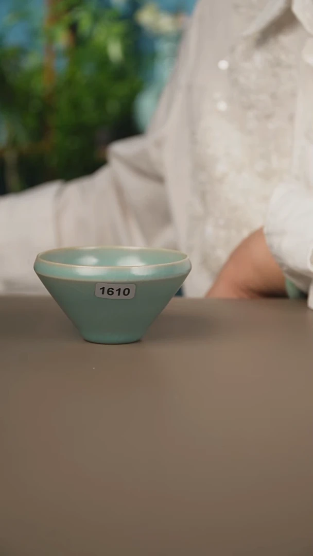 仿古天青折肩盏杯一级