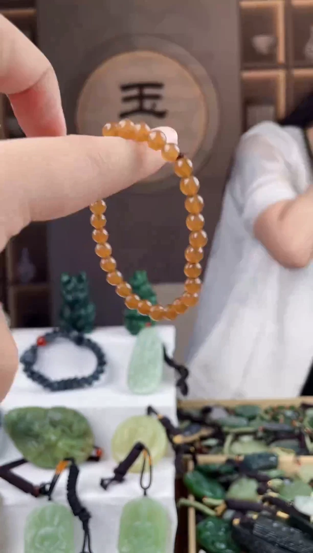 颈饰未镶嵌和田玉拍一发一，多样性发货