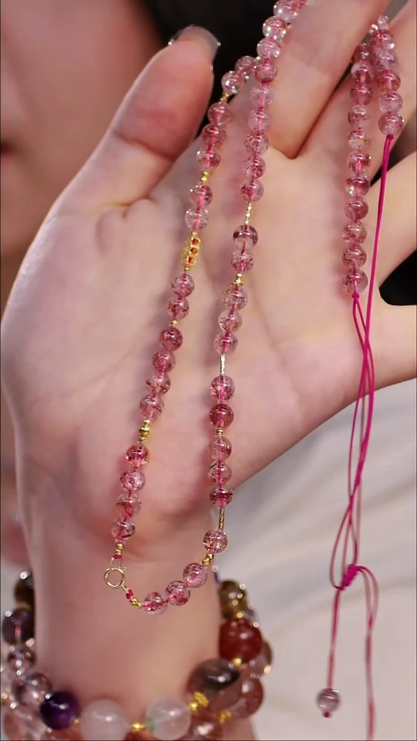 项链18K金镶嵌碧玺菲**属金草莓项链   多样性发一