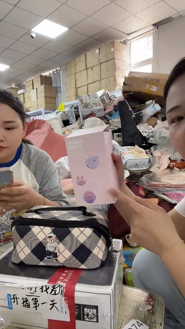 牦牛剖层皮革琪琪女包店超好看发图片款