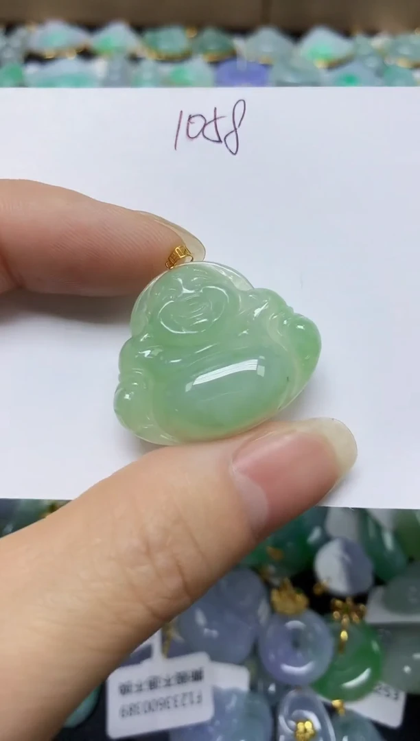 翡翠未镶嵌颈饰 天然翡翠A货