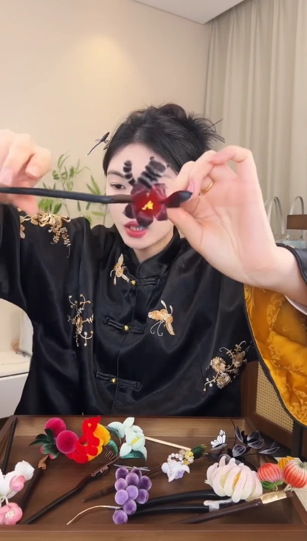 刺绣可*小猫胖绒款发簪