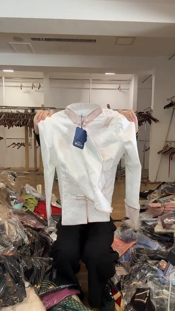 外套  L115斤以里