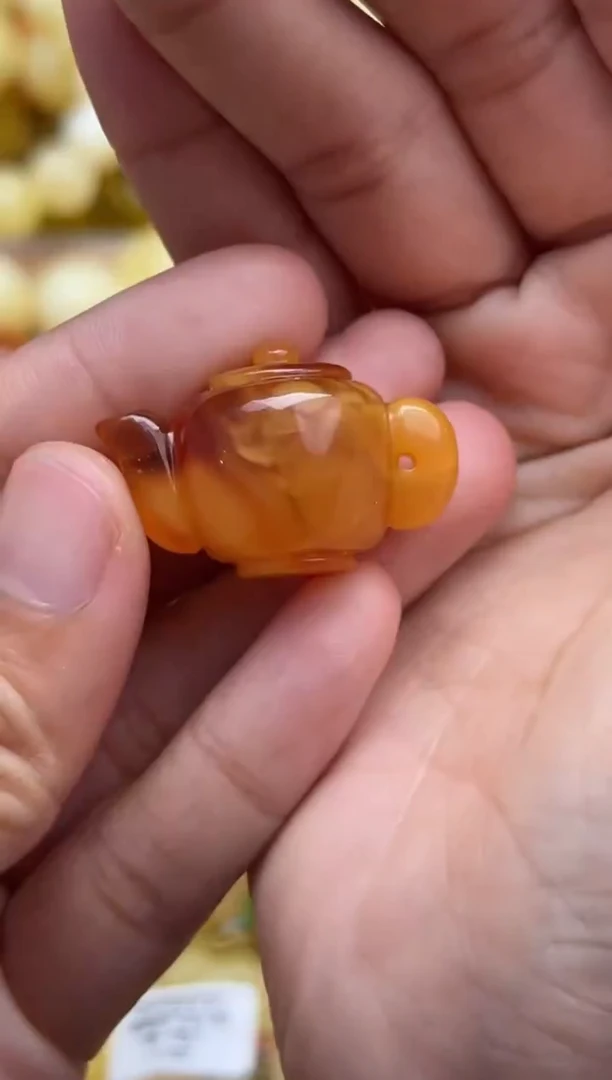 裸石蜜蜡未镶嵌天然蜜蜡微瑕珠子 假一赔万