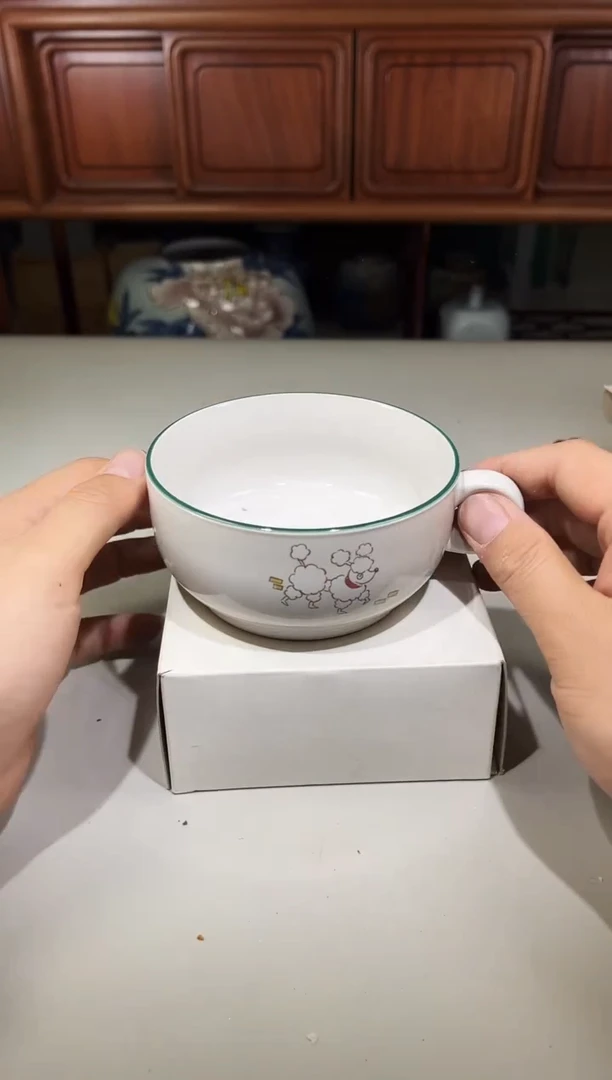 瓷片鲁**娜171满30包邮，感谢您的支持！