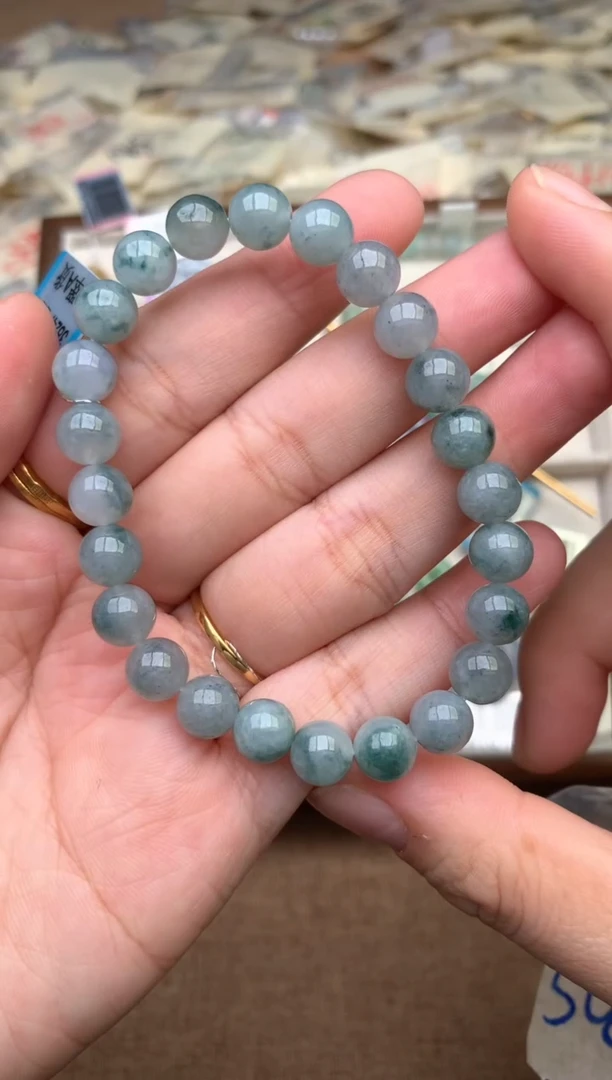 未镶嵌挂件翡翠1