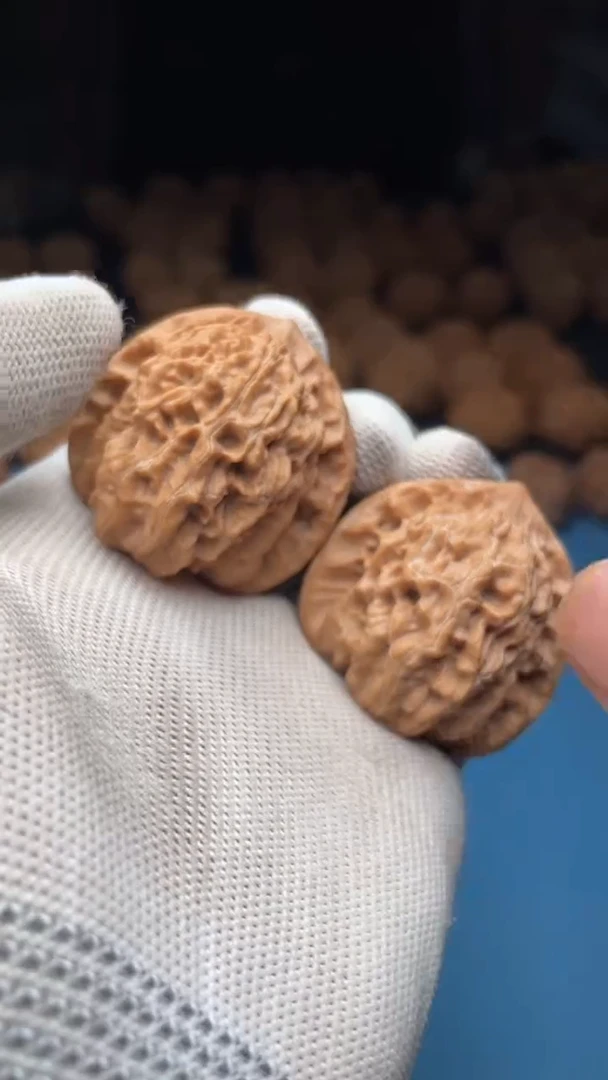 桃核把件a109   霞云岭 40尺