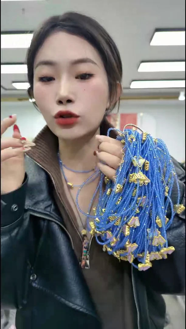 【闪购商品】托帕石颈饰合金2653蓝色蝴蝶颈链