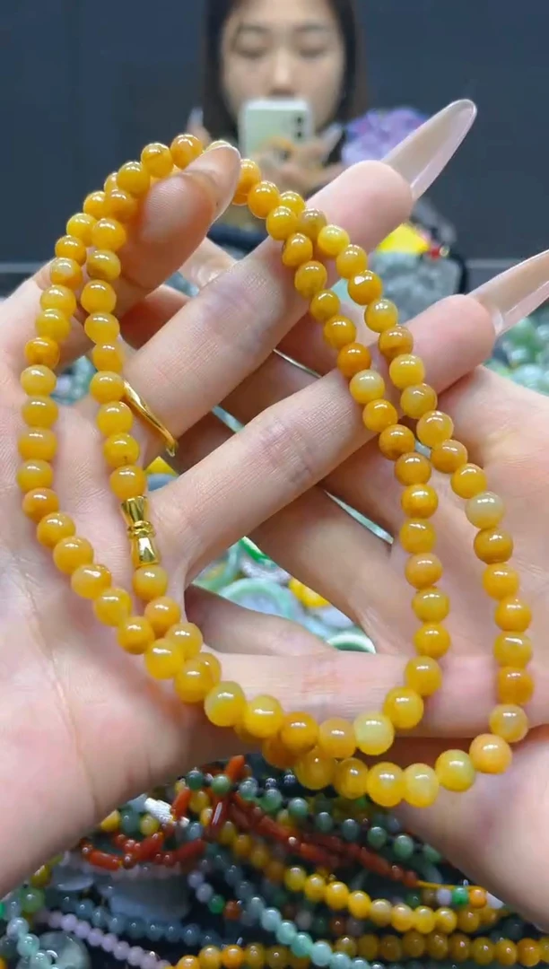 翡翠未镶嵌颈饰5MM/B/翡翠A货，一件也是批发价