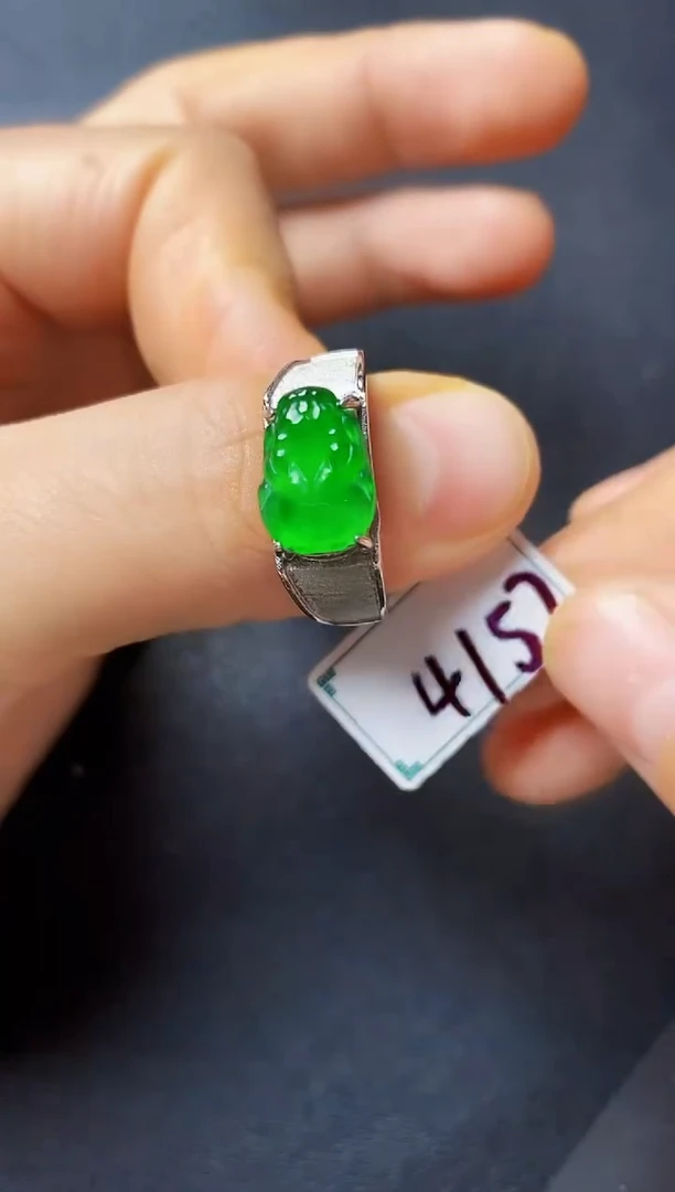 银S925镶嵌戒指翡翠2222