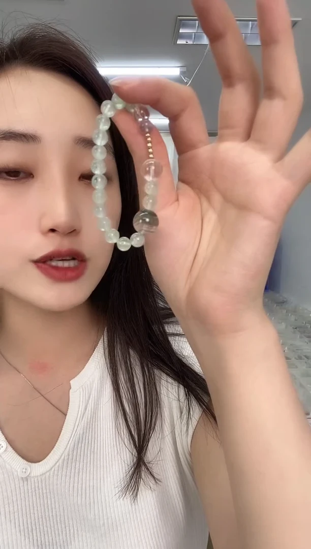 水晶手链未镶嵌天然珠宝多样性发其一