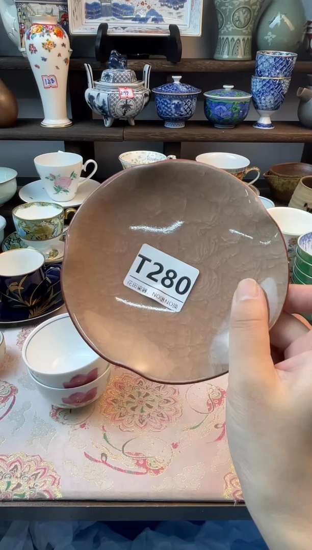 瓷片叫****？T280不退不换.感谢理解