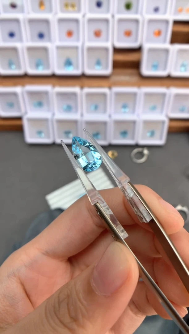 未镶嵌裸石定制托帕石4.3ct