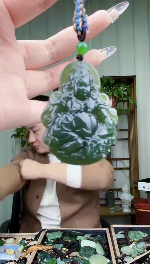 【闪购商品】和田玉挂件未镶嵌拍一发一，多样性发货！