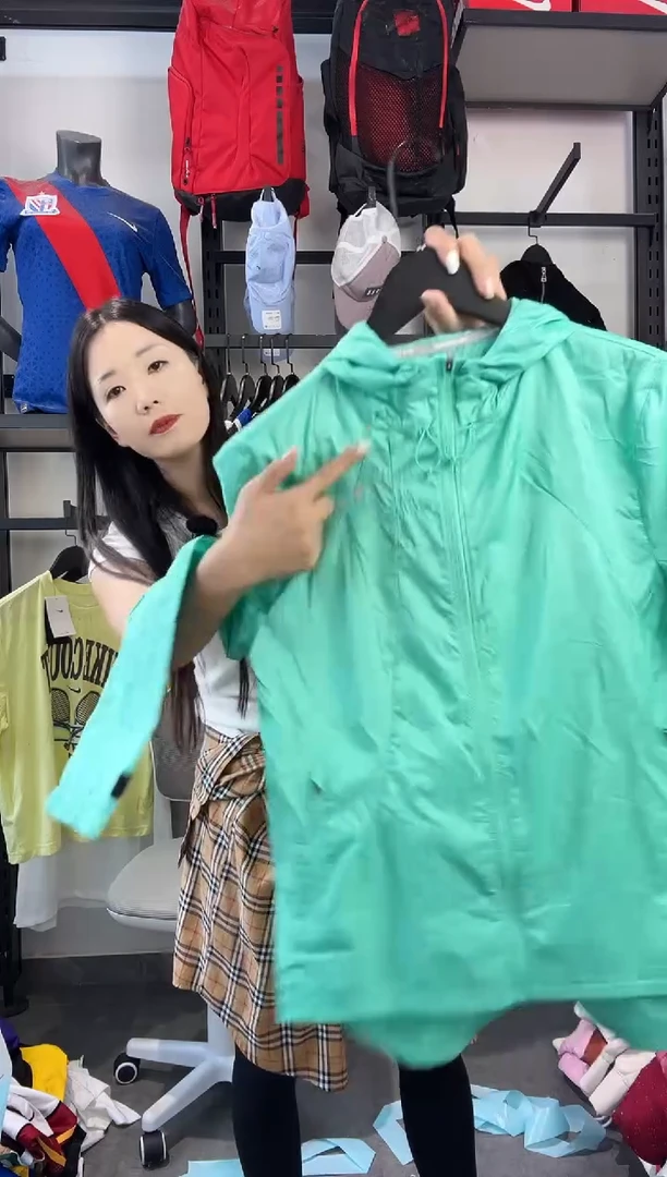 488编码 瑕疵款直播间过款为准 尺码·
