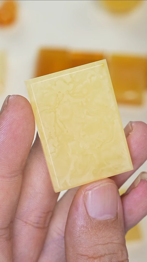 裸石蜜蜡未镶嵌山*9.09发一件