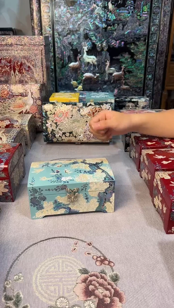 按扣绒布底·弘贝雅螺钿漆器文化馆