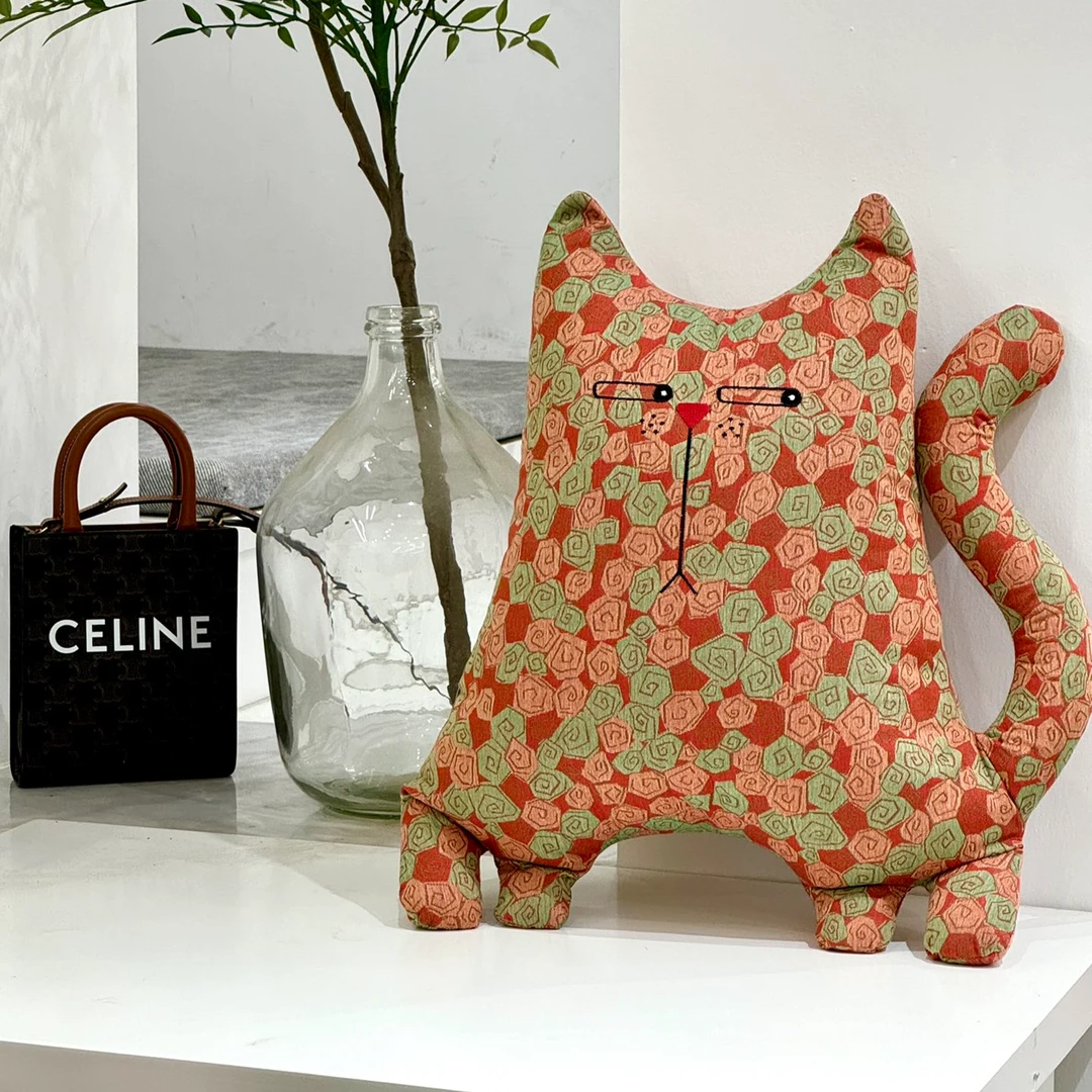 玛万生活双层纱玩偶抱枕玫瑰恋人猫咪抱枕碎花靠枕（尺寸40*50cm）