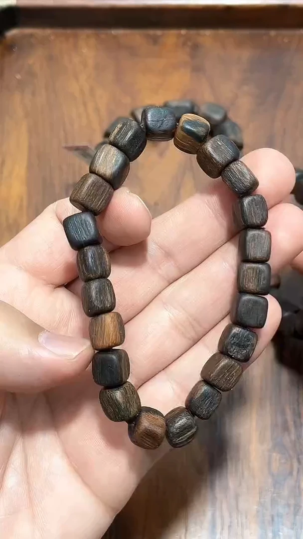 【闪购商品】檀香木精品推荐芽庄黑qn方块料0.9+