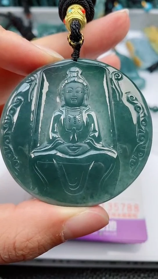 【闪购商品】翡翠颈饰未镶嵌