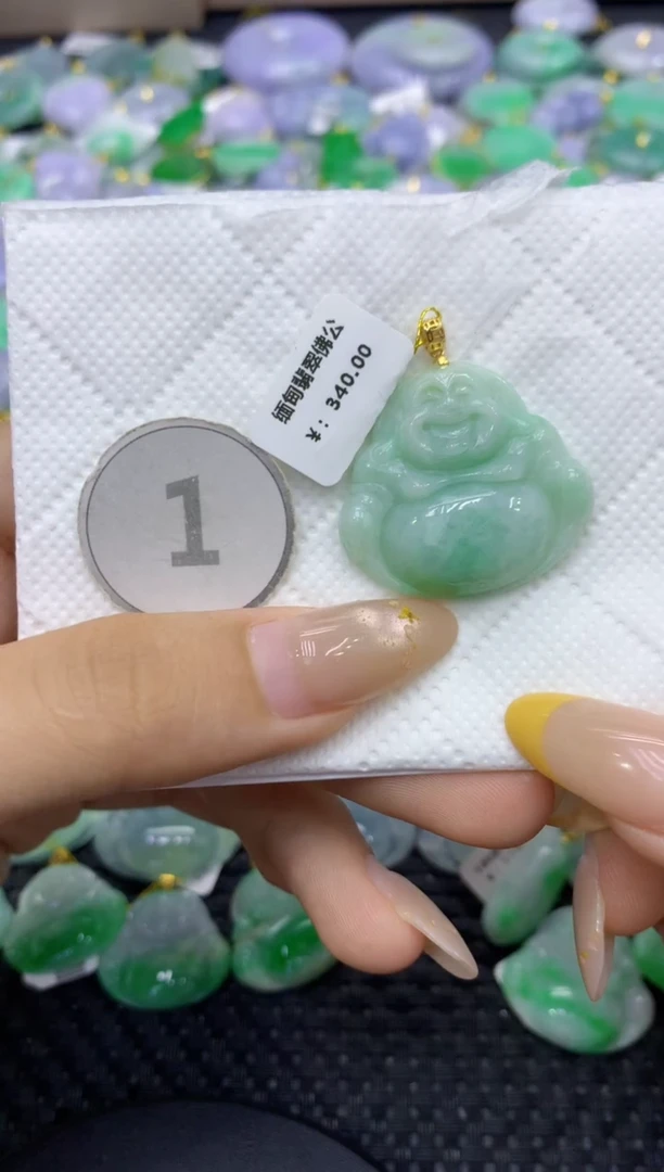 颈饰未镶嵌翡翠天然缅甸翡翠A货