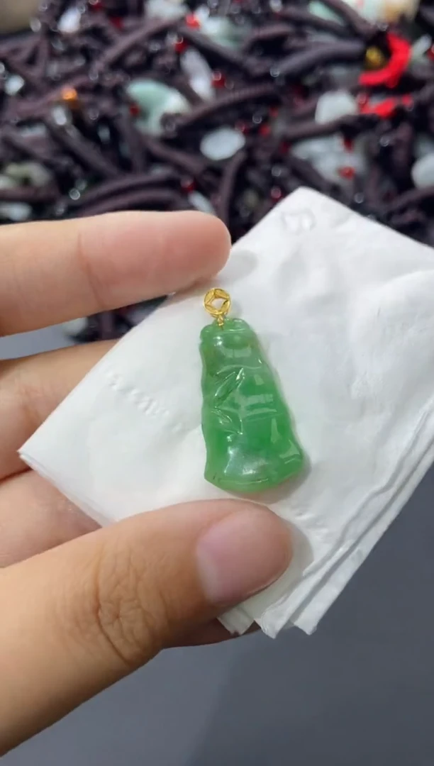 未镶嵌定制翡翠天然翡翠A货102