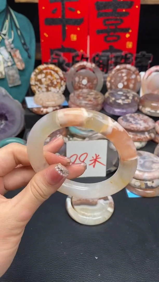 【闪购商品】石英质玉手镯（圆镯）未镶嵌56.3