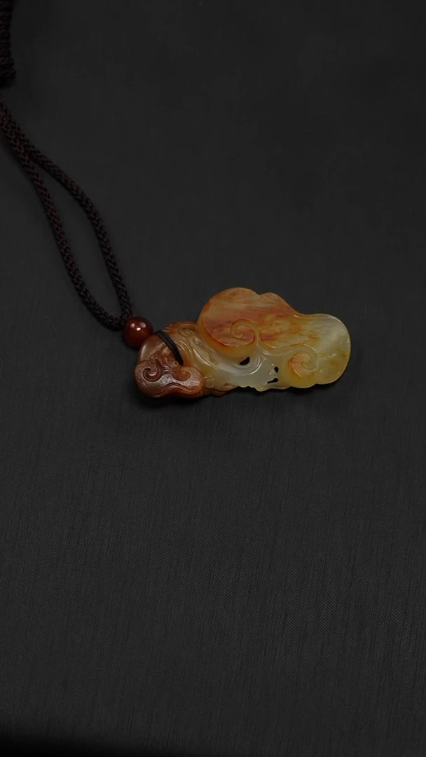 和田玉未镶嵌颈饰0