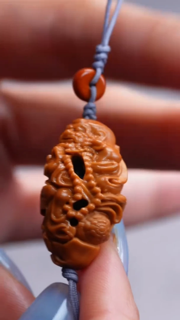 【闪购商品】橄榄核吊坠橄榄核