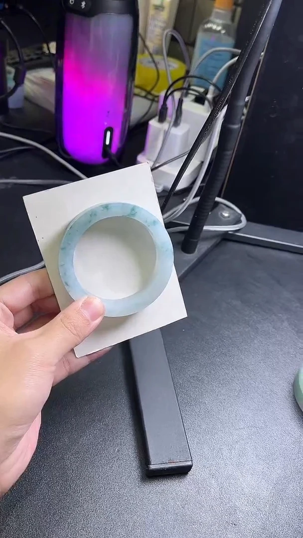 未镶嵌手镯定制翡翠吃***界定制