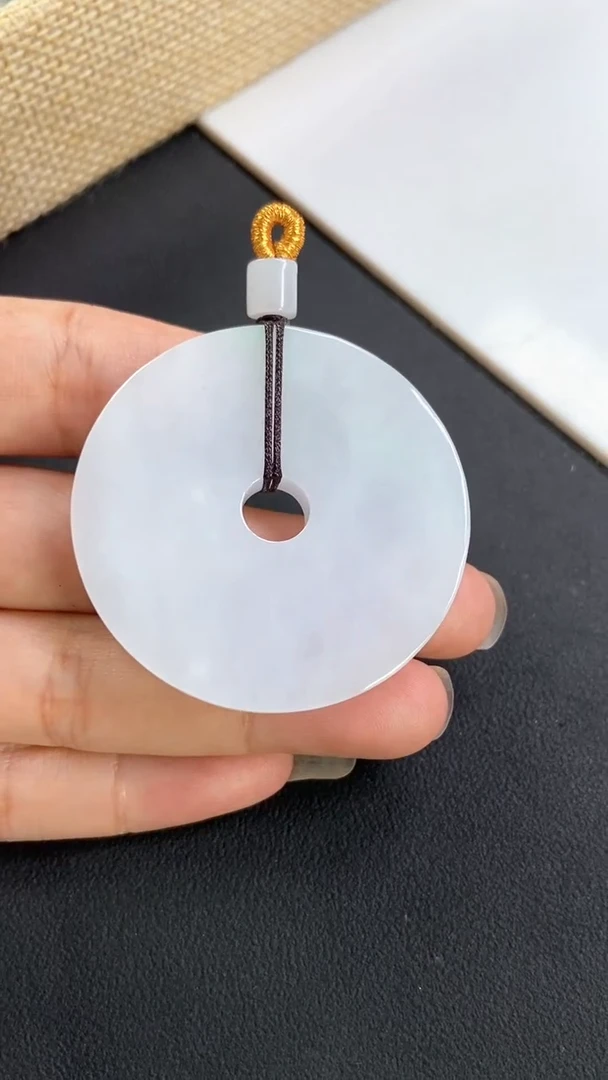 翡翠未镶嵌颈饰翡翠平安扣