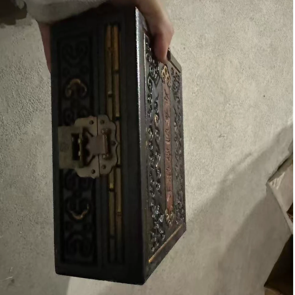 精品摆件根雕木黑色清大盒开