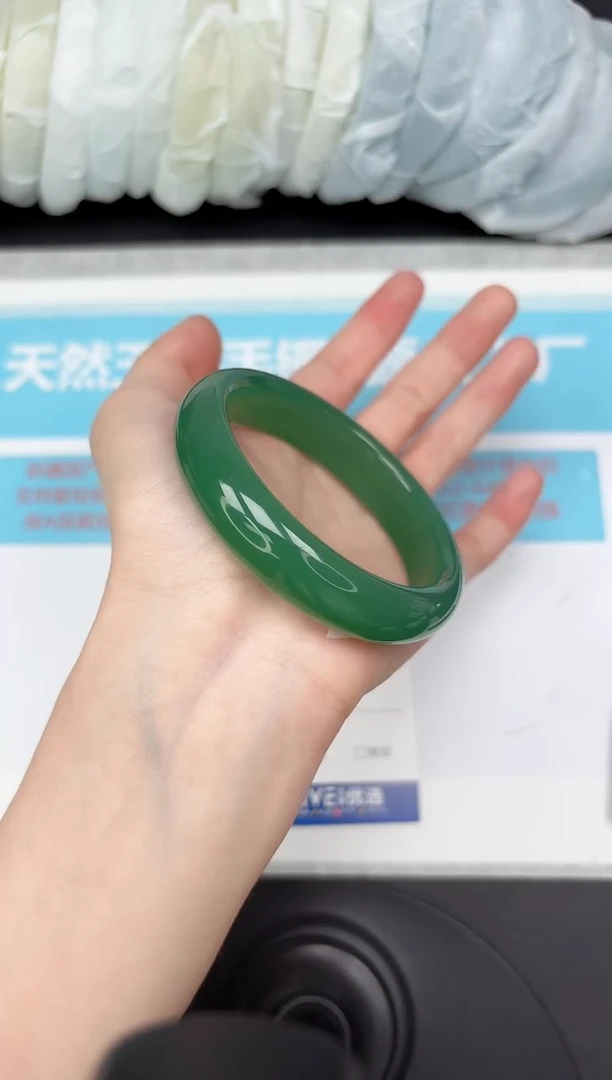 未镶嵌长石玉手镯104/5657