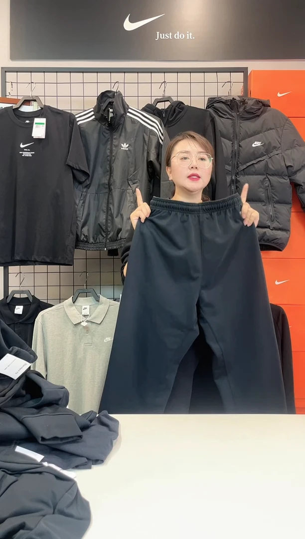 6366 黑色 长裤 L码140斤-160斤  不退换