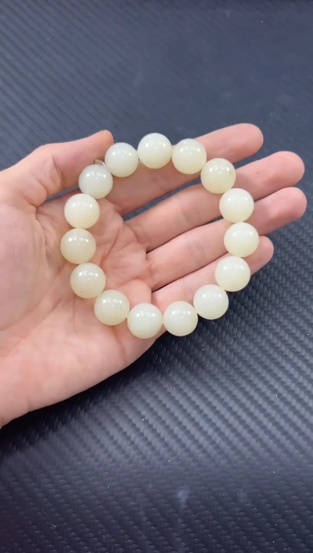 手串未镶嵌和田玉且末金山微色差卡14手串