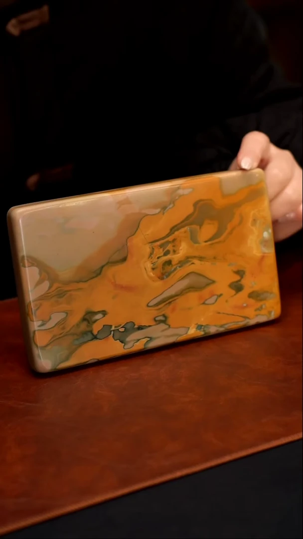 千石手工精品原石雕刻