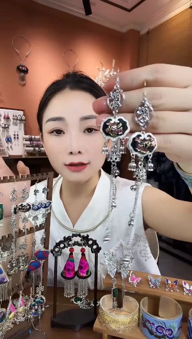 刺绣纯手工民族风耳环